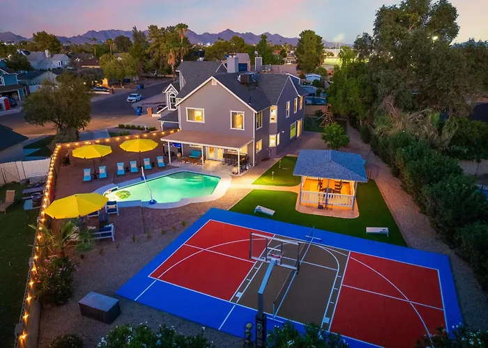 Outdoor Oasis Pool Sport Court Arcade Put Put * Phoenix